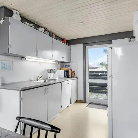 3 Bedroom Lovely In בית נופש